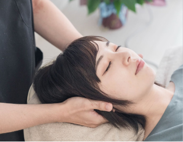 臨床経験10年以上の経験豊富なスタッフによる施術